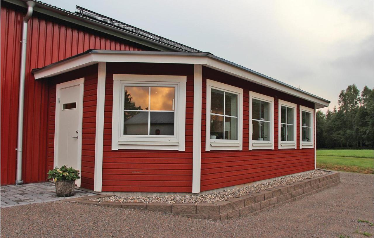 2 Bedroom Cozy Apartment In Habo Mullsjö Exterior foto